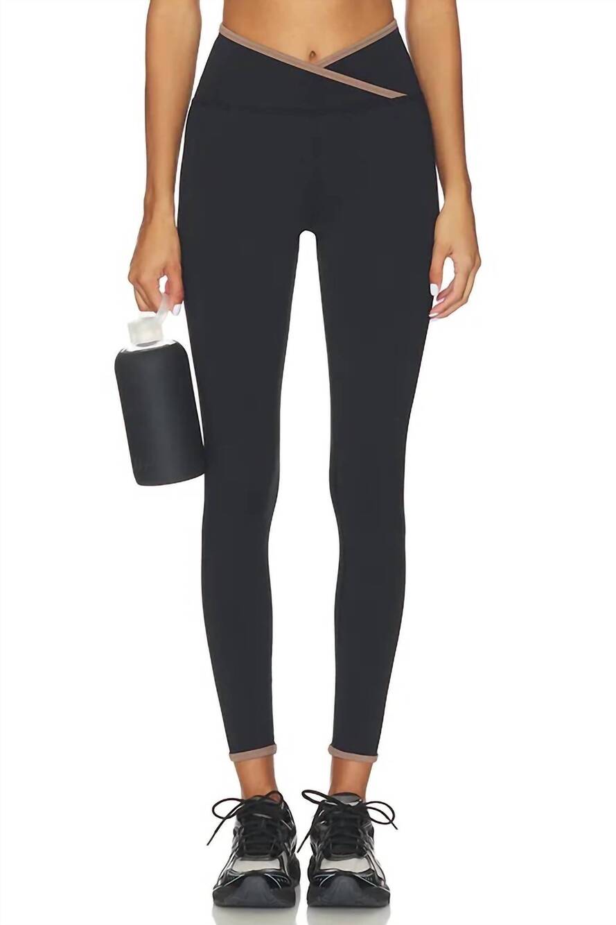 NEW STRUT THIS rae ankle legging in black